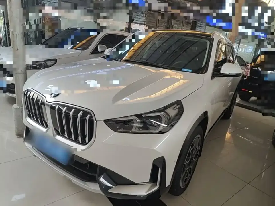 BMW X1 sDrive25Li X Design Package 2025