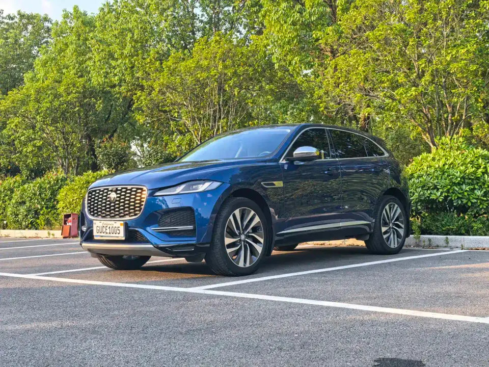 Jaguar F-PACE P250 HSE 2023