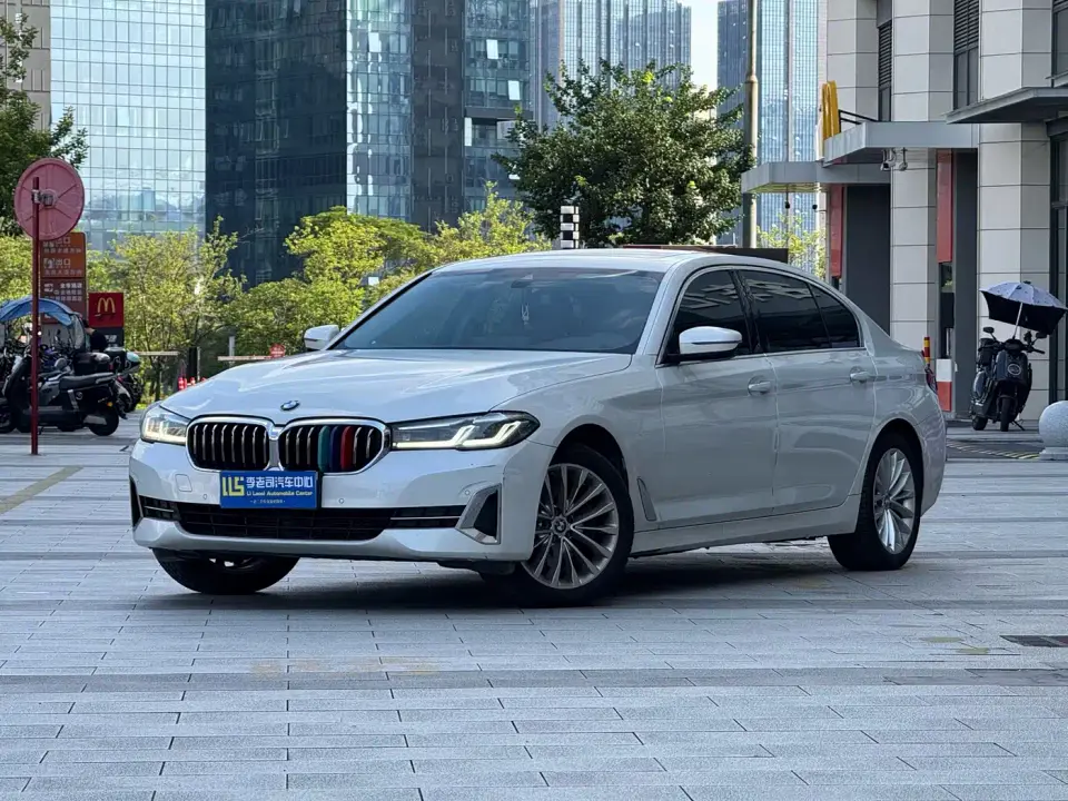 BMW 5 Series Facelift 525Li Luxury Package 2022