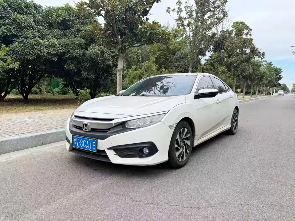 Honda Civic 220TURBO CVT Luxury Edition 2019