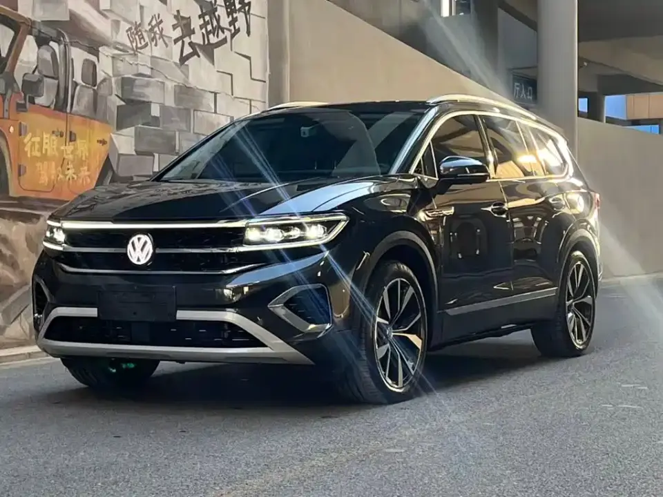 Volkswagen Talagon Facelift 530TSI 4WD Flagship Victory Pro Edition 6-Seater 2024