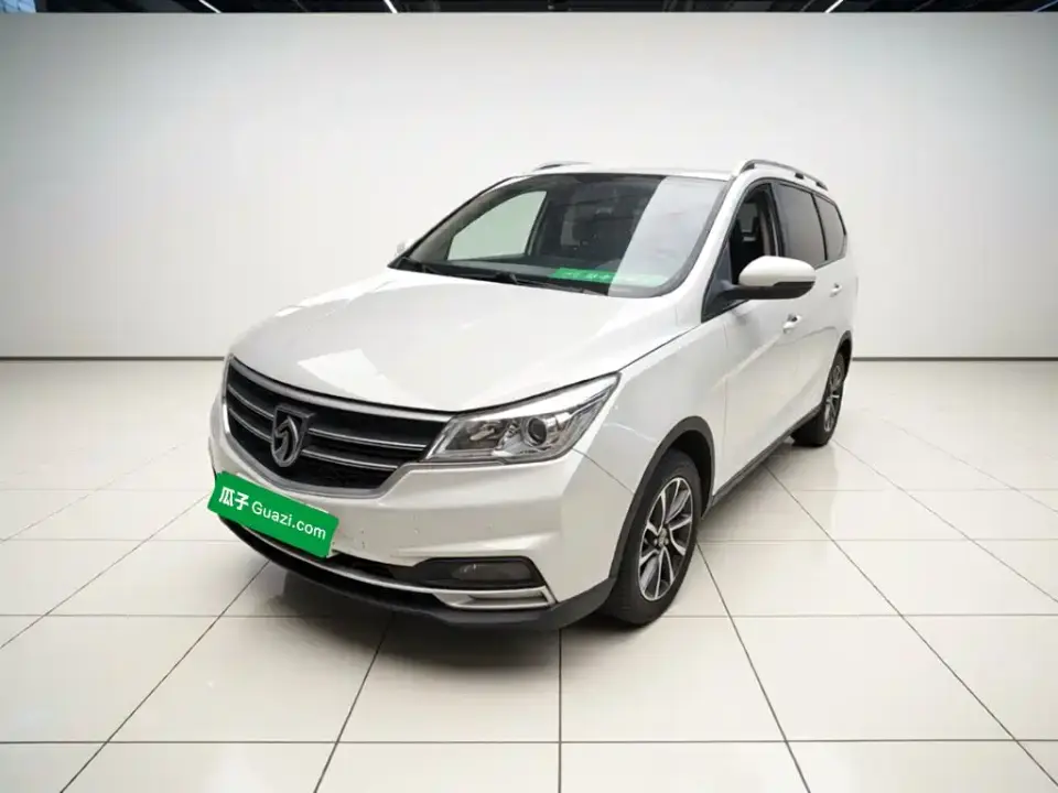 Baojun 730 1.5L Manual Fashion 7-Seater 2021
