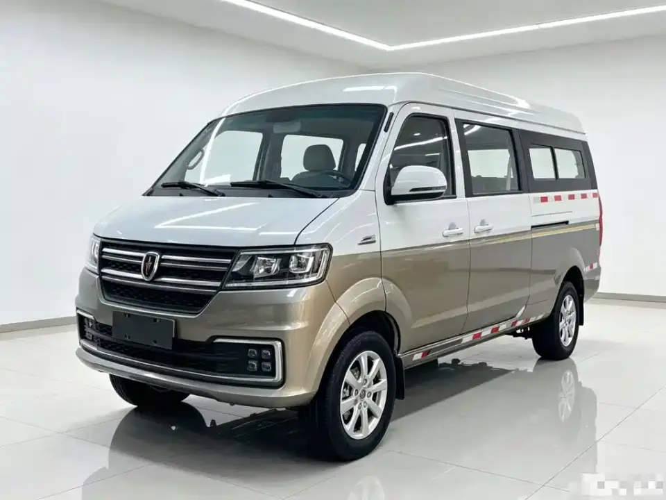 Jinbei New Hiace S 1.5L Fortune Bus 5/6/7-seater Non-AC Version SWC15M 2023