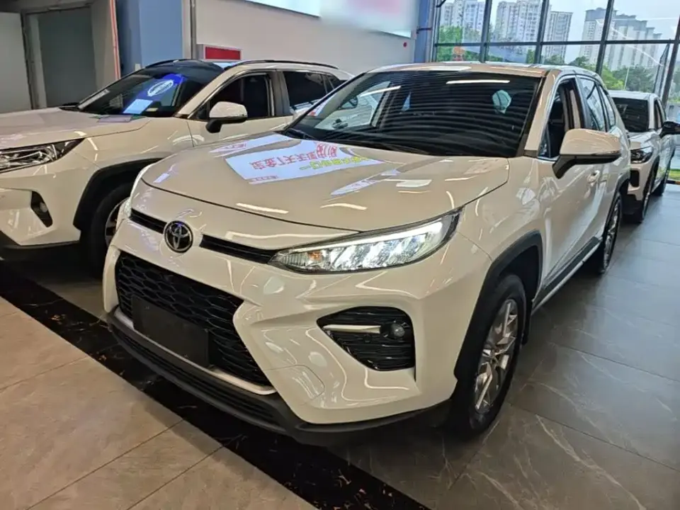 Toyota Wildlander 2.0L CVT AWD Luxury PLUS Edition 2022