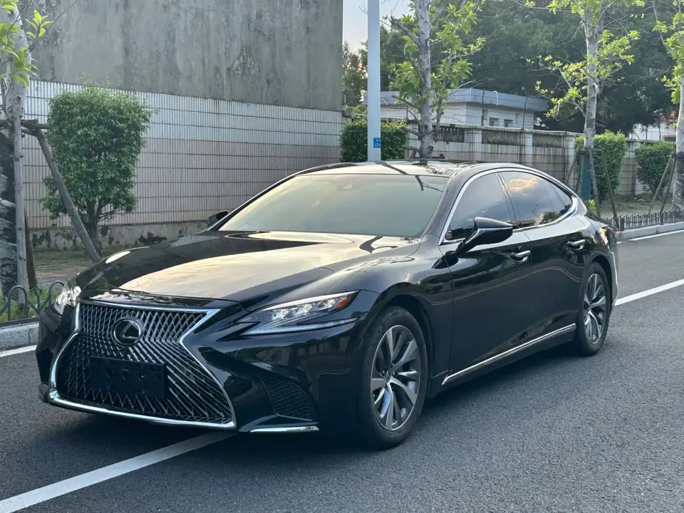 Lexus LS 350 Excellence Edition China VI 2019