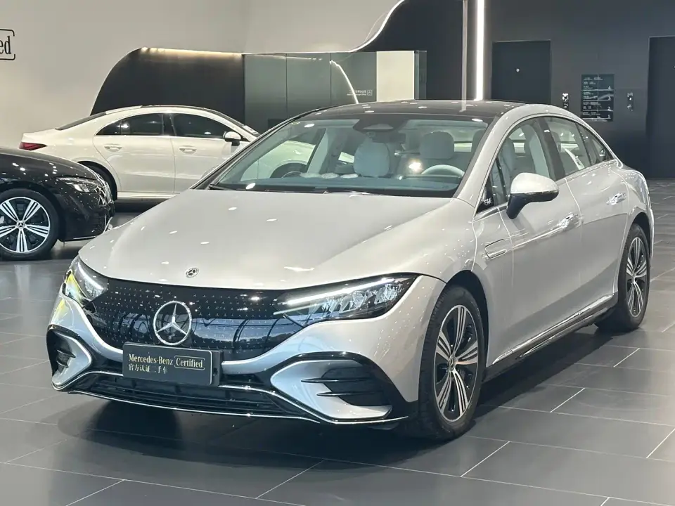 Mercedes-Benz EQE 500 4MATIC Pioneer 2025