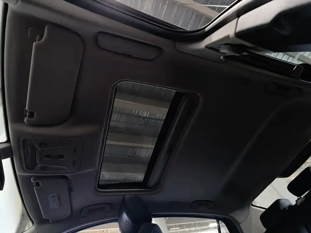 Hongqi H5 Classic Facelift 1.5T DCT Flag Rhythm Edition 2022 — фото 14