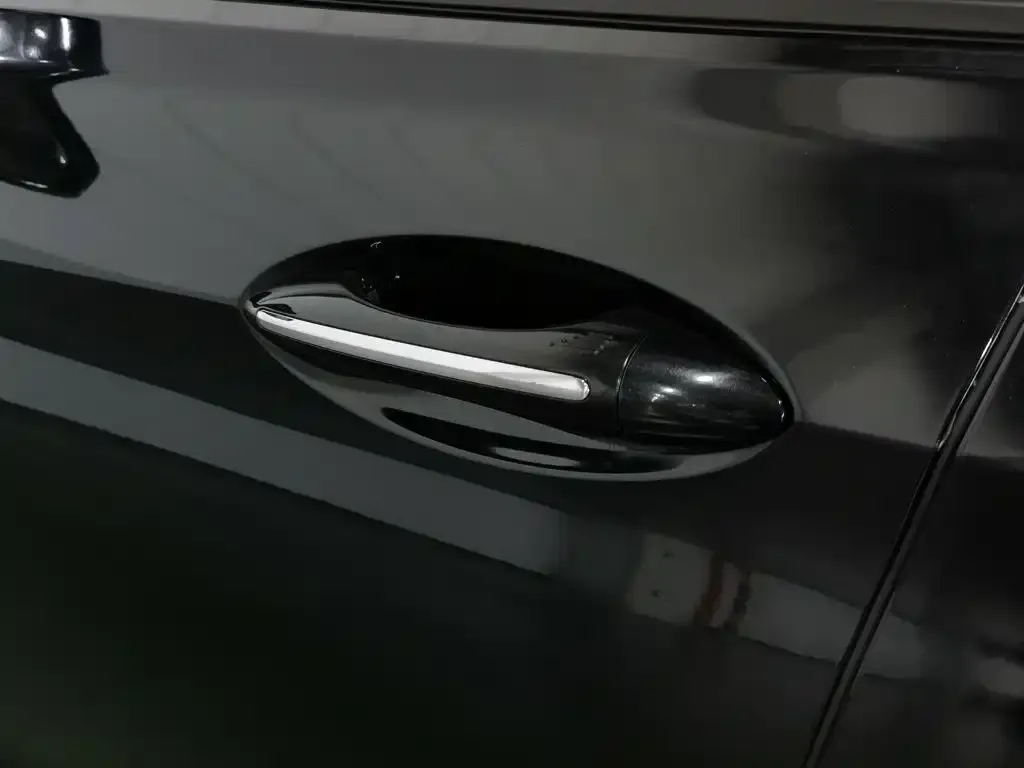 Hongqi H5 Classic Facelift 1.5T DCT Flag Rhythm Edition 2022 — фото 18