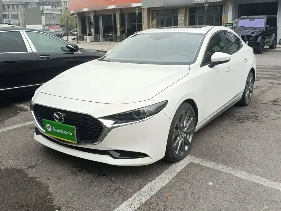 Mazda Mazda3 Axela 2.0L Automatic Quality Glamour 2022