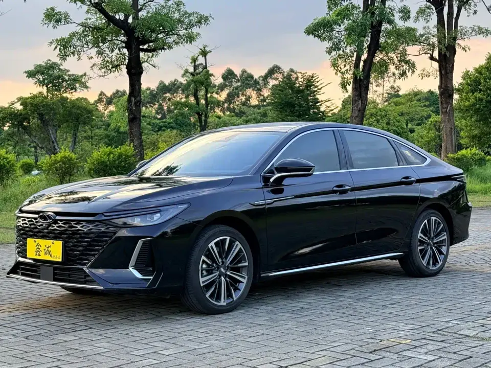 Chery Arrizo 8 1.6T DCT Ya 2023