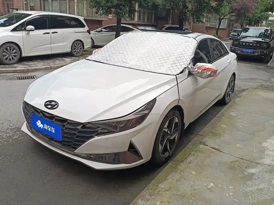 Hyundai Elantra 1.5L CVT GLX Elite Edition 2022