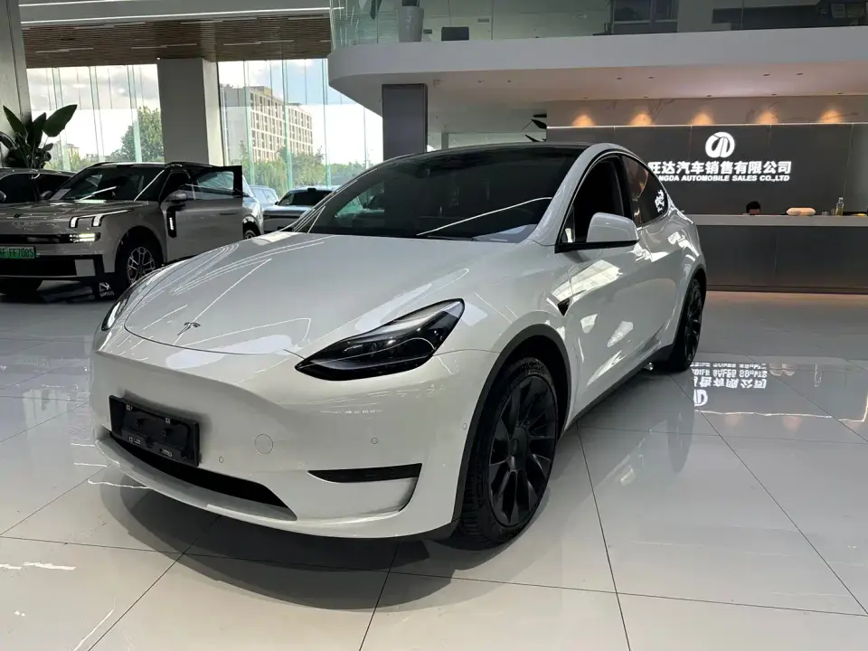 Tesla Model Y Facelift Rear-Wheel Drive Version 2022