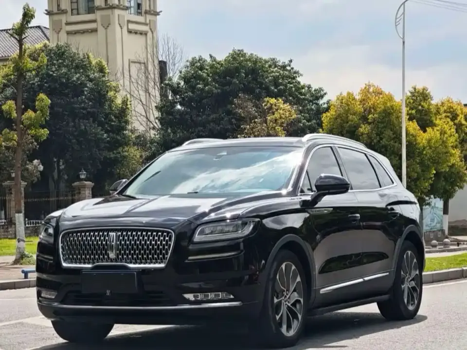Lincoln Nautilus 2.0T AWD Elegance Edition 2021