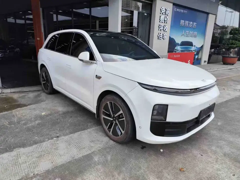 Li Auto L6 Pro 2024