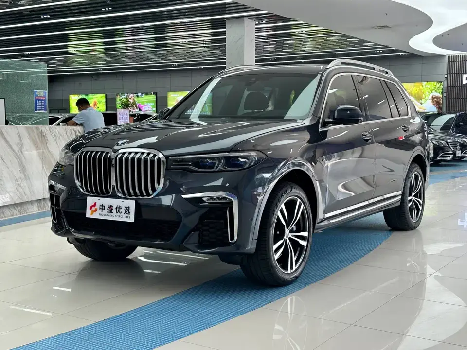 BMW X7 xDrive40i Premium M Sport Package 2020