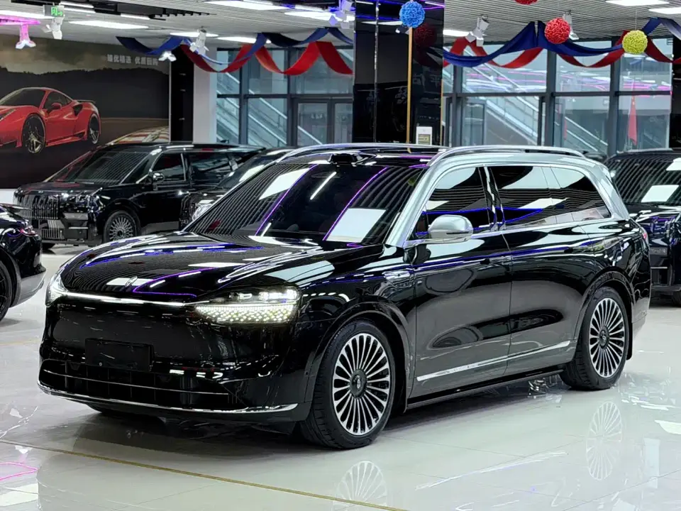 AITO Wenjie AITO M9 Extended Range Ultra 42kWh 6-Seater 2024