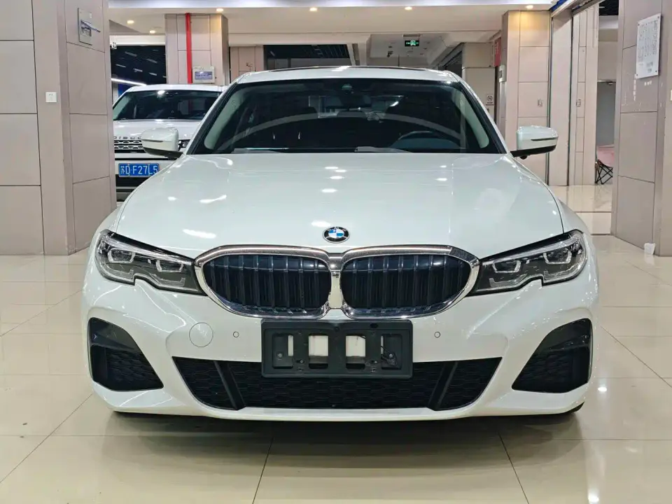 BMW 3 Series 325Li M Sport Package 2022
