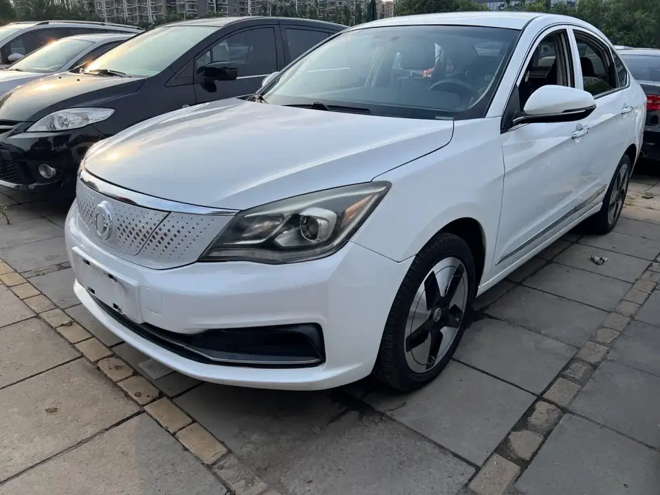 Dongfeng Aeolus Dongfeng Fengshen E70 500 Ultra Edition 2022