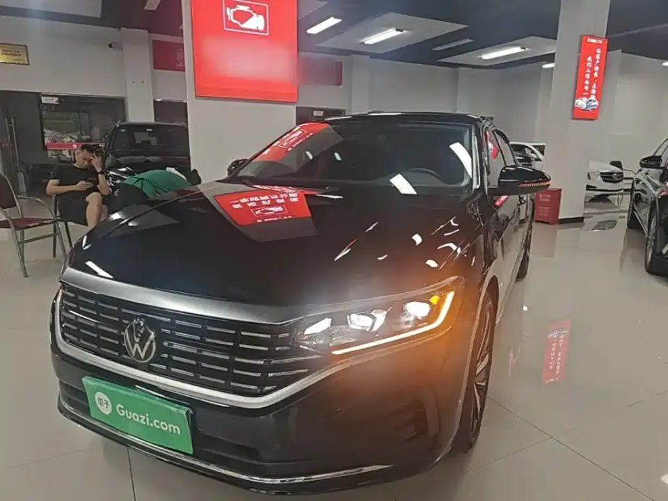 Volkswagen Passat Facelift 330TSI Elite Edition 2023