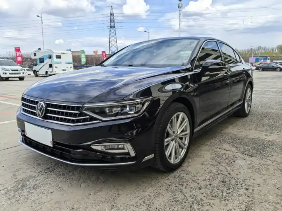 Volkswagen Magotan Model 2 Million Units Commemorative Edition 280TSI DSG Leading Version 2023
