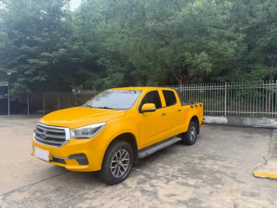 Isuzu TAGA Daka 1.8T Petrol Manual 2WD Ultra Luxury Long Wheelbase CE18 2022