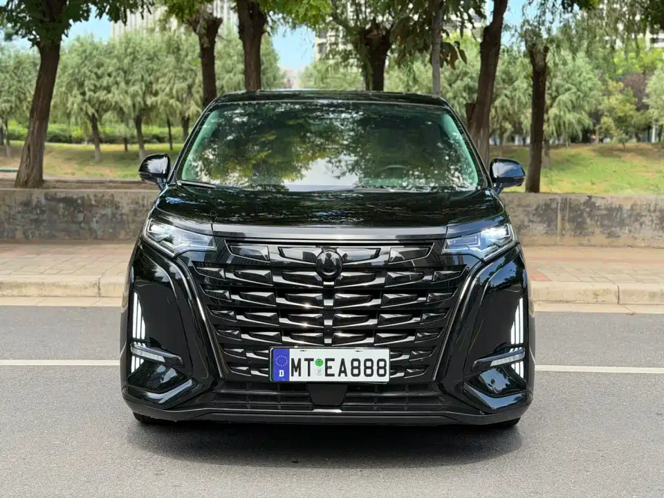 Denza D9 DM-i 980 AWD Prestige 2024