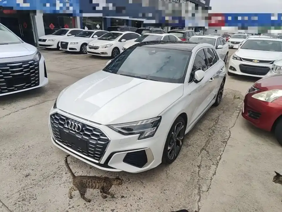 Audi A3 Sportback 35 TFSI Luxury Sport 2022