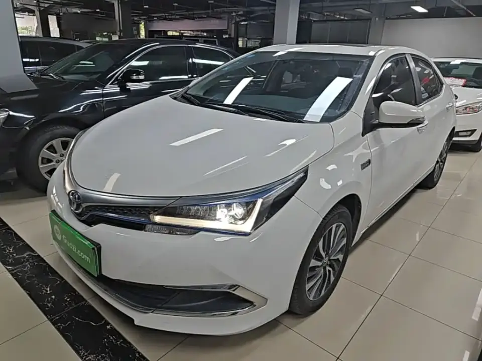 Toyota Corolla Twin Engine E+ 1.8L E-CVT Luxury Edition 2019
