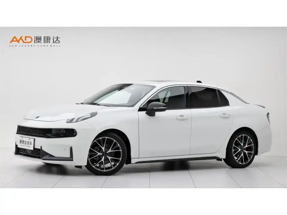 Lynk & Co 03 2.0TD Auto Power Pro Version 2020