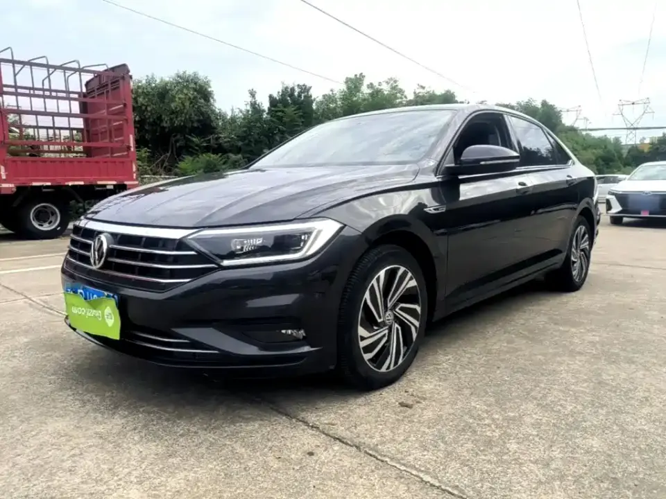 Volkswagen Sagitar 200TSI DSG Surpassing Edition 2021