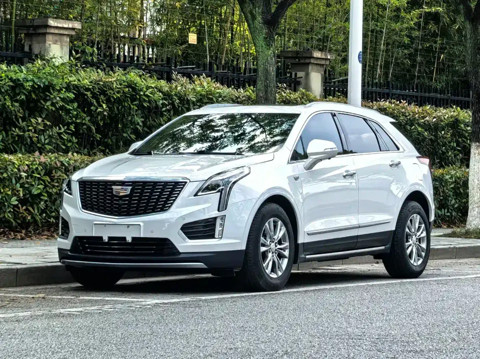 Cadillac XT5 28T Luxury 2020