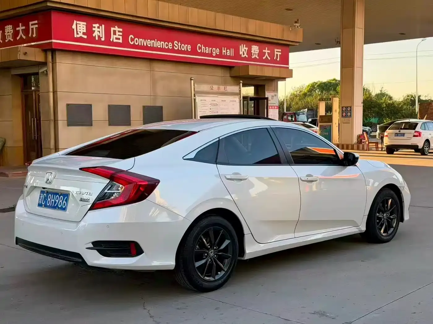 Honda Civic 220TURBO CVT Sport Edition China V 2021 — фото 6