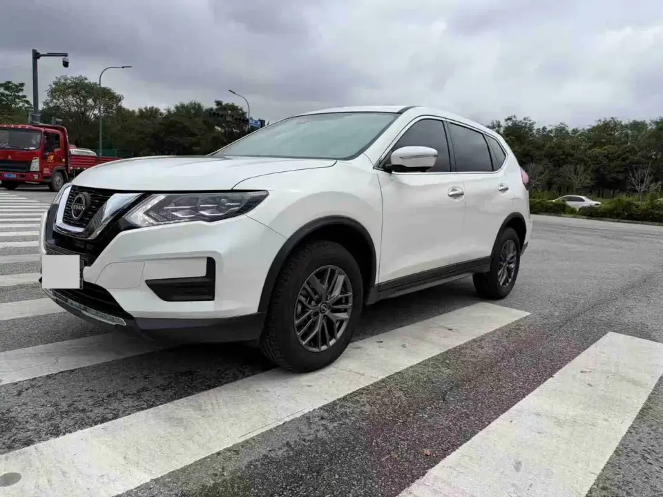 Nissan X-Trail Honor 2.0L 2WD Leading Edition 2026