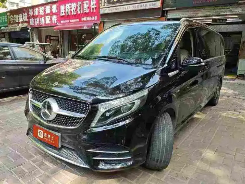 Mercedes-Benz V-Class Model V 260 L Long Wheelbase Luxury 2021