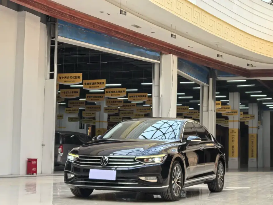 Volkswagen Magotan 330TSI DSG Luxury 2021