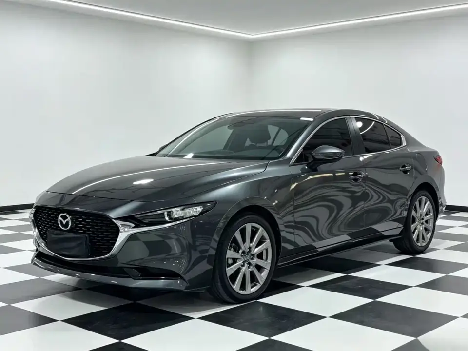 Mazda Mazda3 Axela 2.0L Automatic Elegance Edition 2022