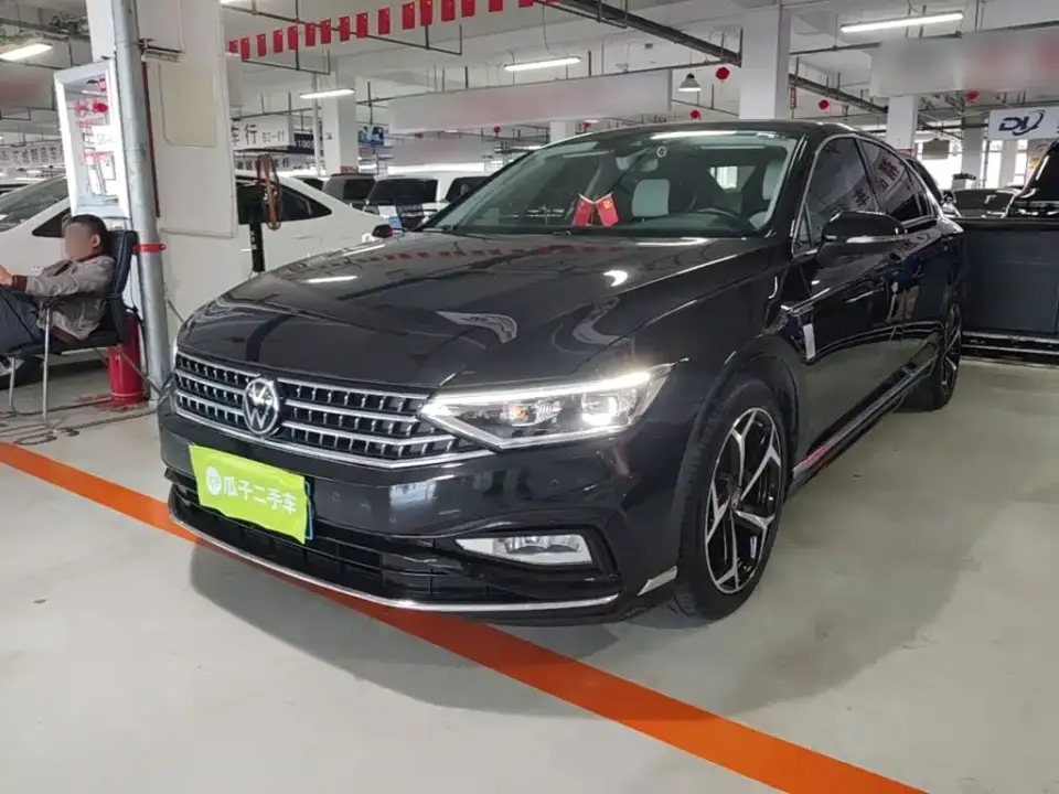 Volkswagen Magotan Model 2 Million Commemorative Edition 330TSI DSG Luxury 2023