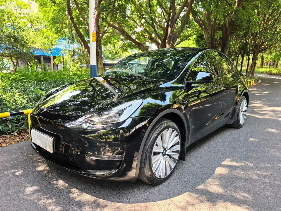 Tesla Model Y Facelift Long Range All-Wheel Drive Version 2023