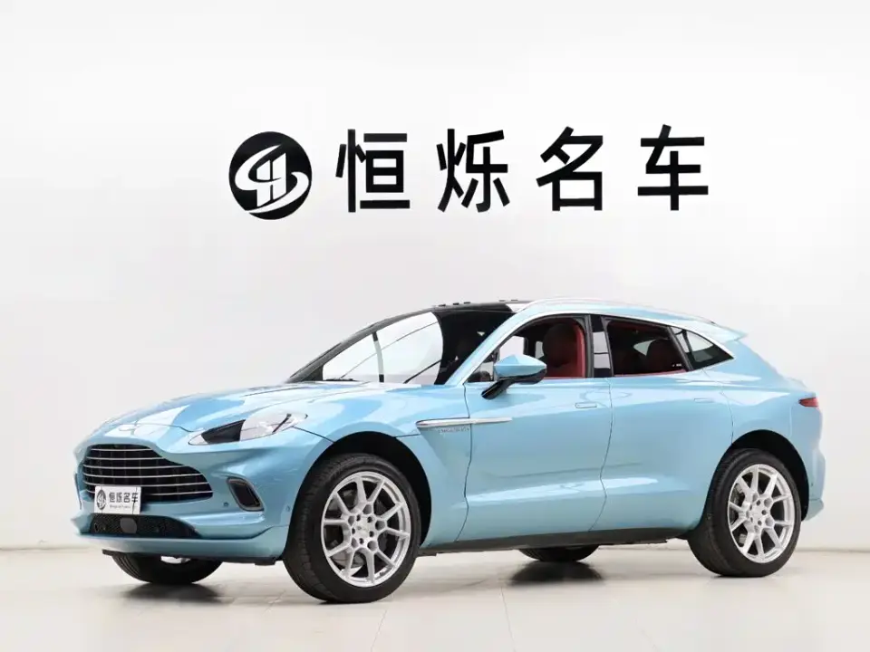 Aston Martin DBX 3.0T STRAIGHT-SIX 2022