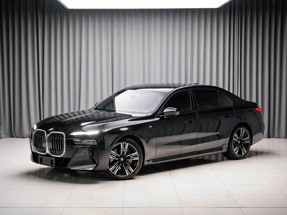BMW 7 Series 740Li Exclusive M Sport Package 2026