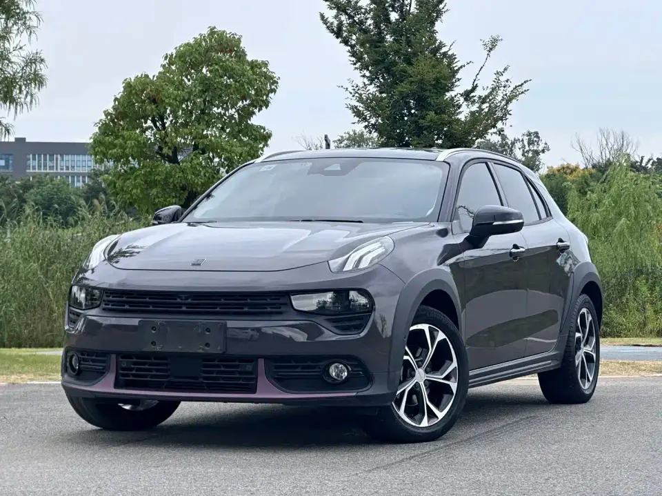 Lynk & Co 02 2.0TD Automatic 2WD Shine Champion Edition 2020