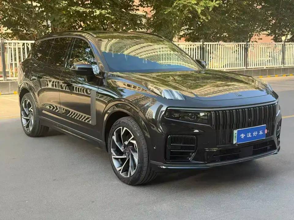 Lynk & Co 09 EM-P 2.0T PHEV Halo 6-seater 2022