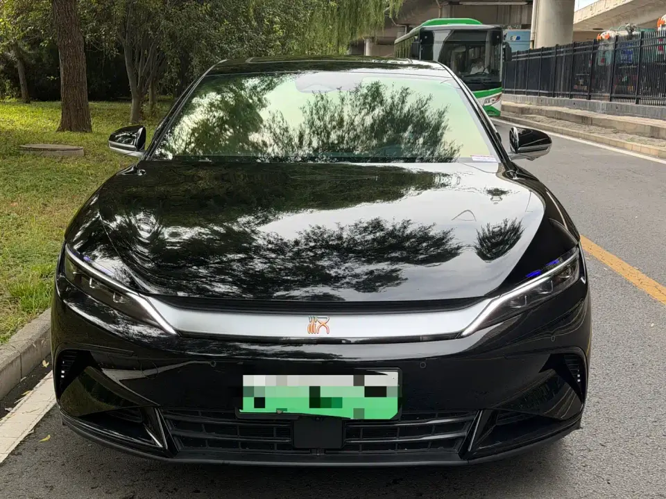BYD Han DM-i 125KM Premium 2024