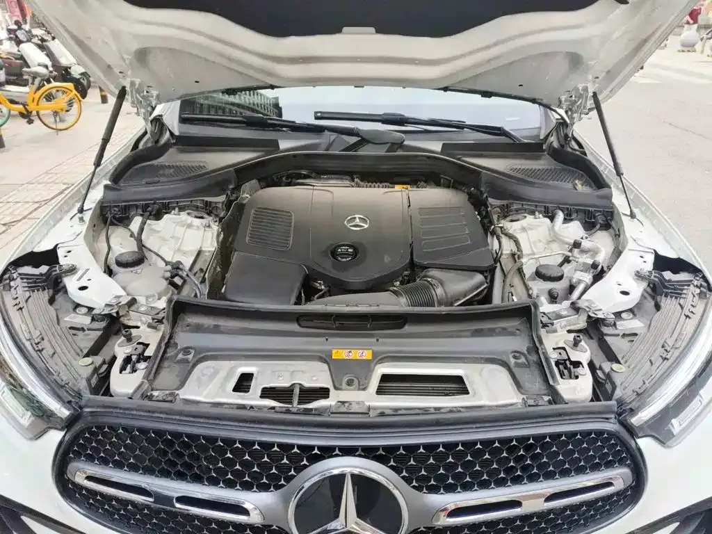 Mercedes-Benz GLC-Class GLC 260 L 4MATIC Luxury 5-Seater 2023 — фото 3