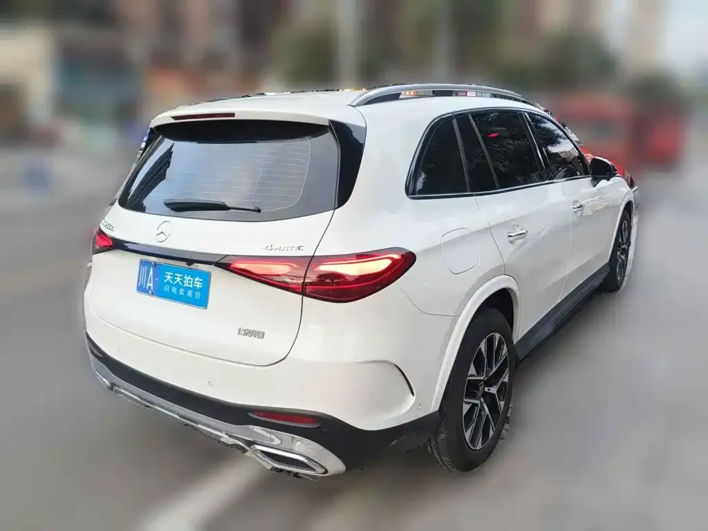 Mercedes-Benz GLC-Class GLC 260 L 4MATIC Luxury 5-Seater 2023 — фото 2