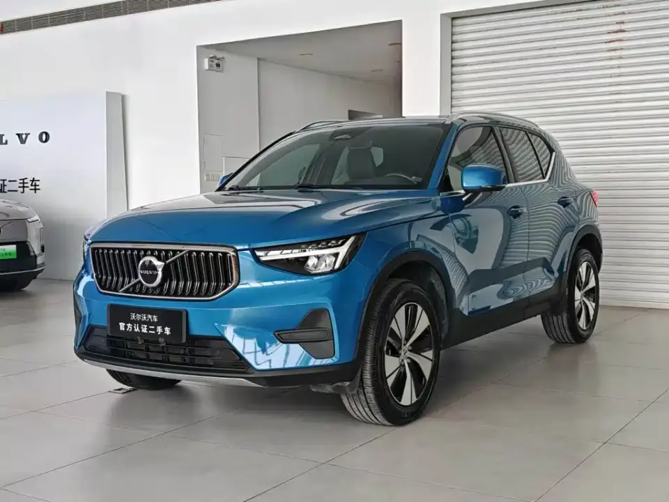Volvo XC40 B3 Smart Elite Luxury Edition 2024