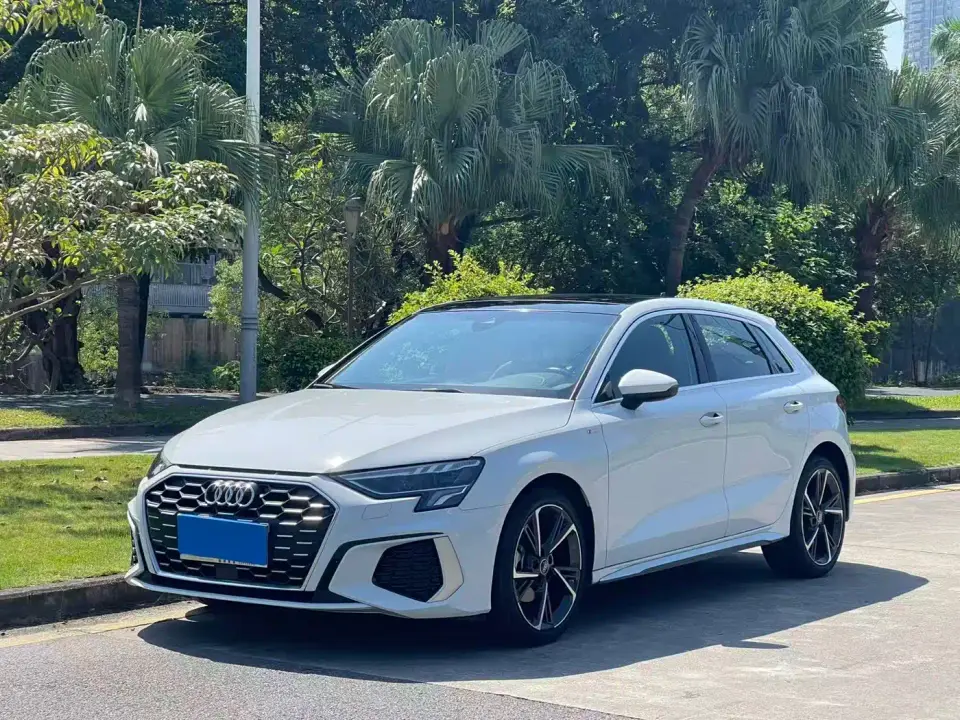 Audi A3 Facelift Sportback 35 TFSI Fashion Sport 2024