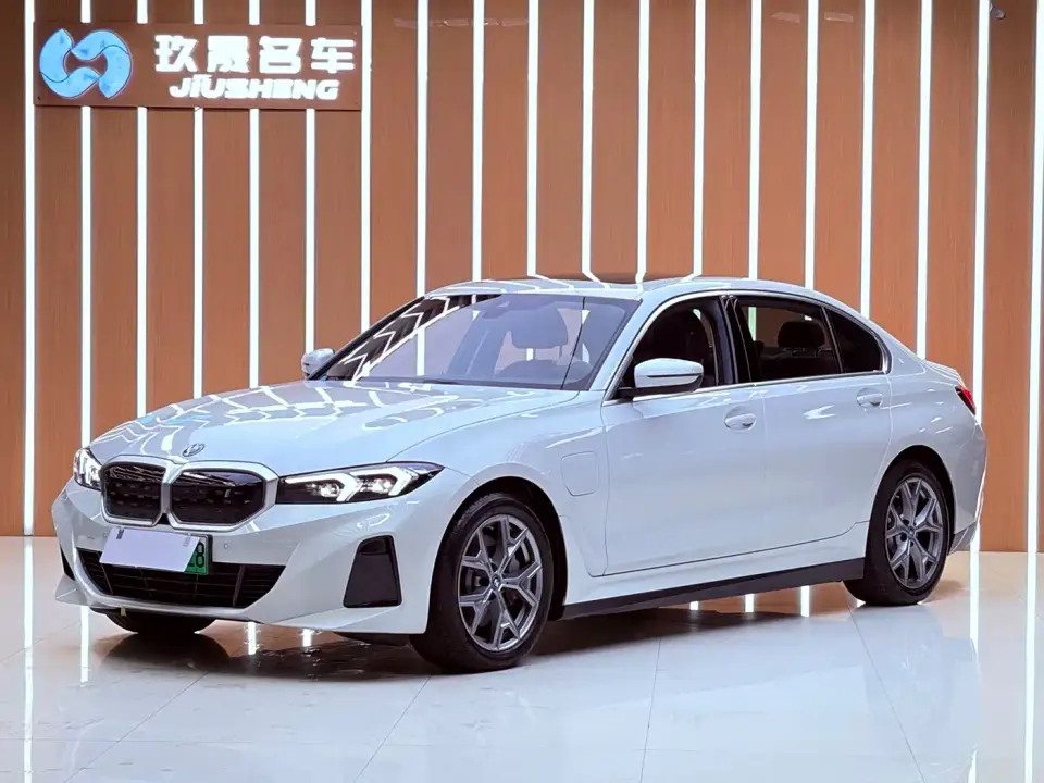 BMW i3 eDrive 35 L 2024