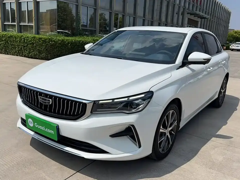 Geely Emgrand 4th Generation 1.5L CVT Premium 2022