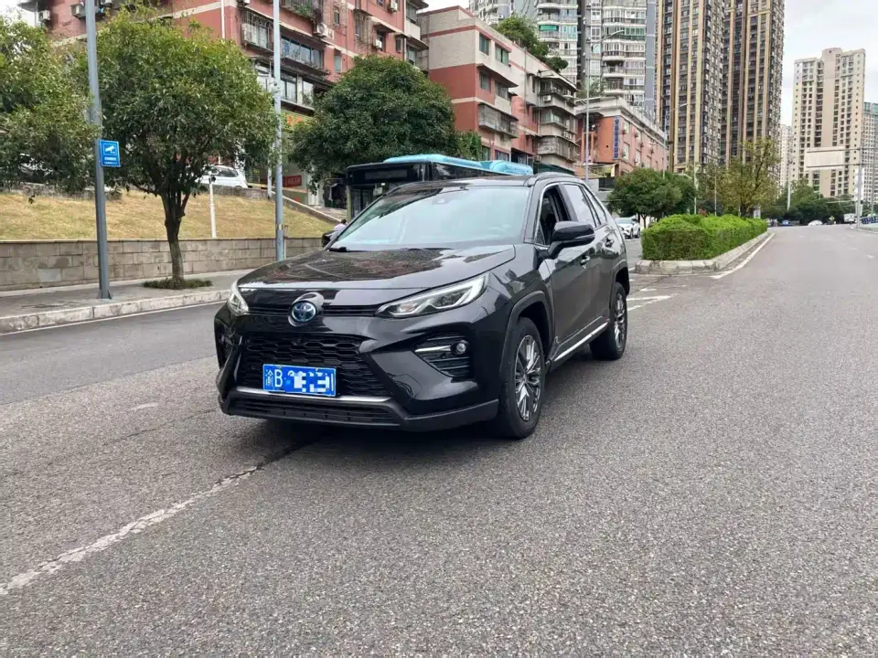 Toyota Wildlander Hybrid 2.5L E-CVT AWD Luxury PLUS Edition 2024